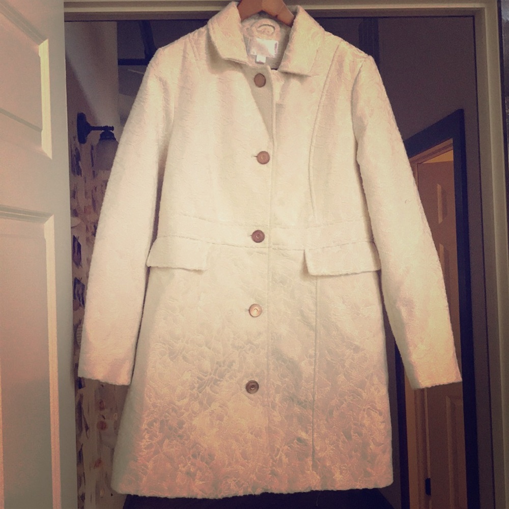 Embroidered dress coat